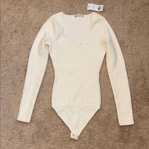 Abercrombie & Fitch Cream Long Sleeve Fitted Bodysuit XS NWT